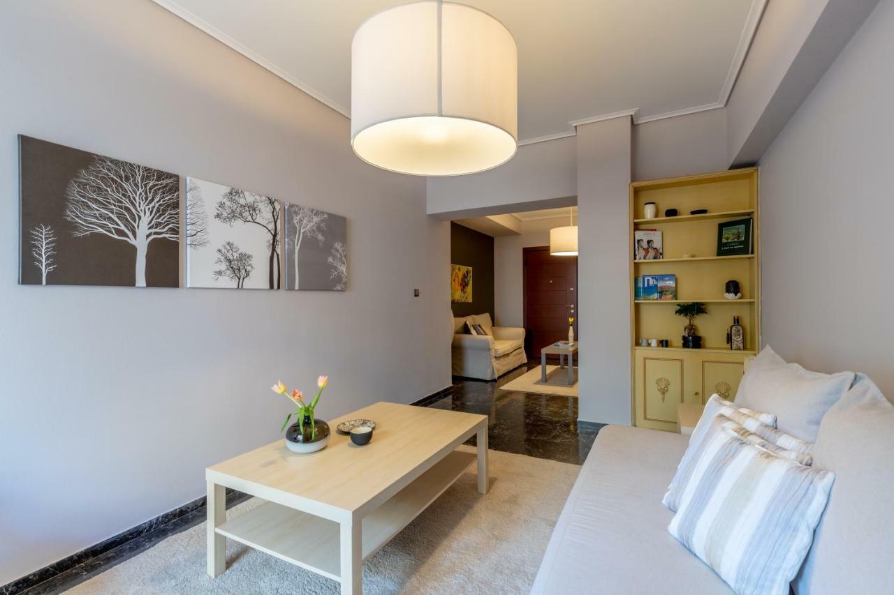 Tranquil Central Apt, Behind Athens Caravel Area Екстер'єр фото